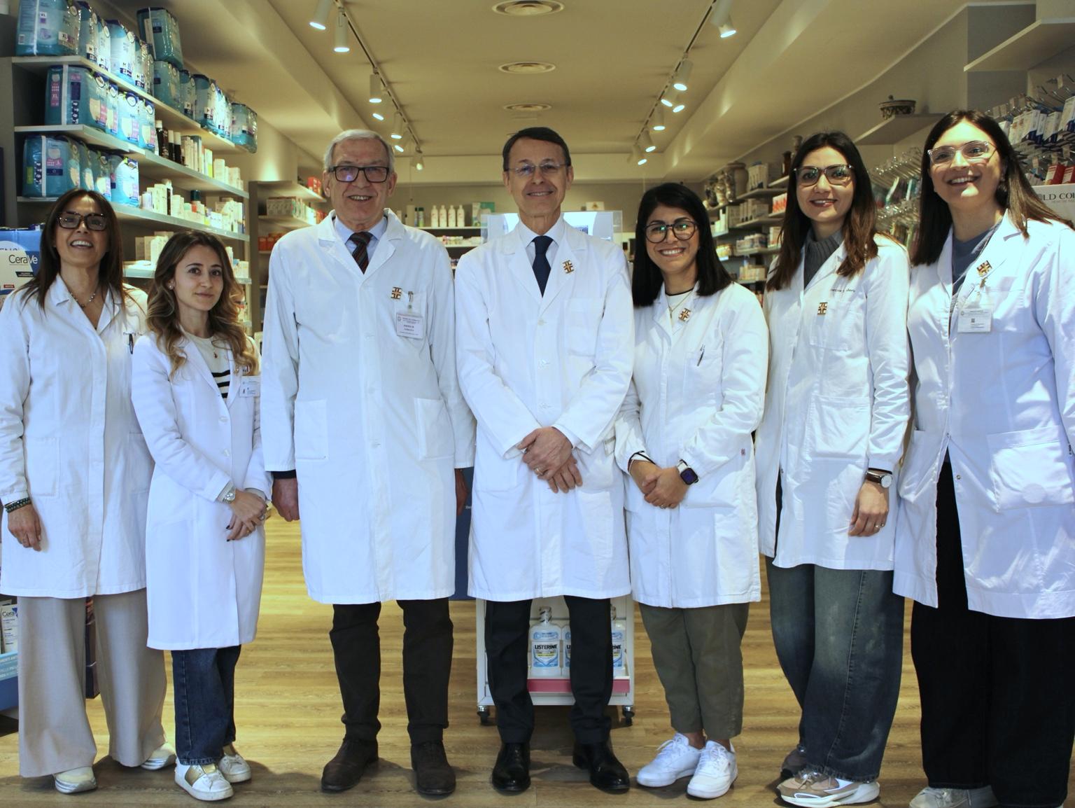 Immagine dello staff di Farmacia Manzoni